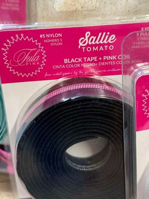 Hovedbilde Glidelås metervare Tula Pink, sort med rosa lås ...